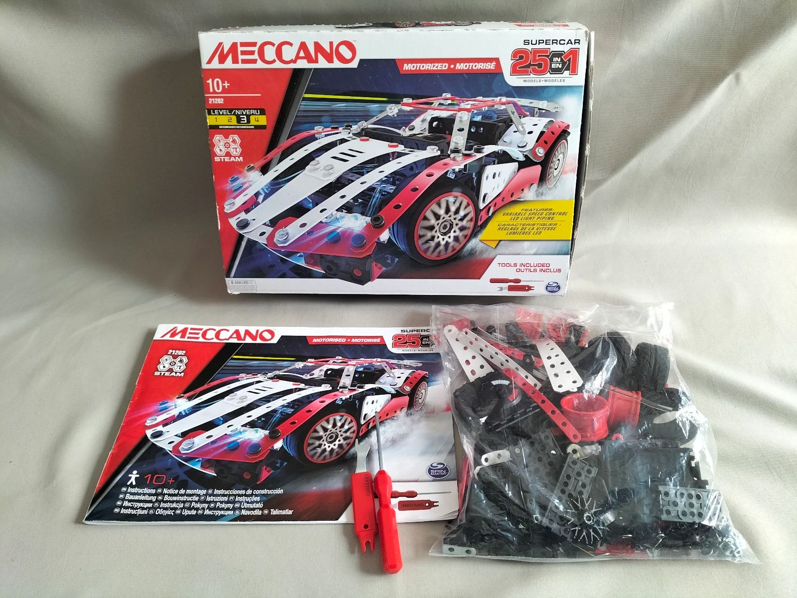 Supercars Construction Set 25 Motorized Models 10 years | Meccano | Complete | 347 pieces – photo 2